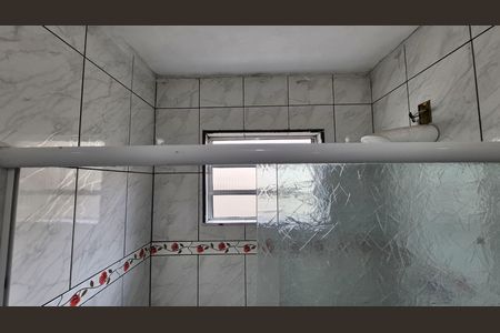 Casa para alugar com 110m², 2 quartos e 2 vagas Casa para alugar com 110m², 2 quartos e 2 vagasBanheiro