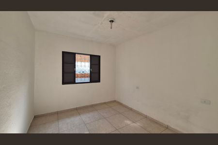 Casa para alugar com 110m², 2 quartos e 2 vagas Casa para alugar com 110m², 2 quartos e 2 vagasQuarto 2