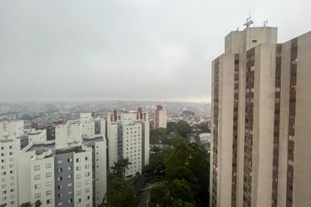 Apartamento para alugar com 48m², 2 quartos e 1 vaga Apartamento para alugar com 48m², 2 quartos e 1 vagaVista do Quarto 2