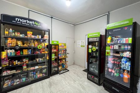 Apartamento para alugar com 48m², 2 quartos e 1 vaga Apartamento para alugar com 48m², 2 quartos e 1 vagaMercado