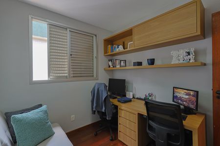 Apartamento à venda com 80m², 3 quartos e 2 vagas