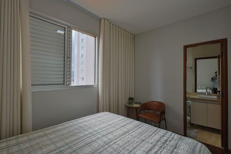 Apartamento à venda com 80m², 3 quartos e 2 vagas