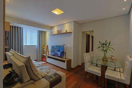 Apartamento à venda com 80m², 3 quartos e 2 vagas