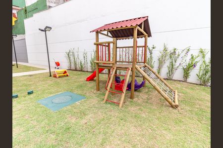 Apartamento para alugar com 28m², 1 quarto e sem vaga Apartamento para alugar com 28m², 1 quarto e sem vagaÁrea comum - Playground