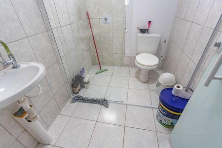 Apartamento à venda com 48m², 2 quartos e 1 vaga Apartamento à venda com 48m², 2 quartos e 1 vagaBanheiro