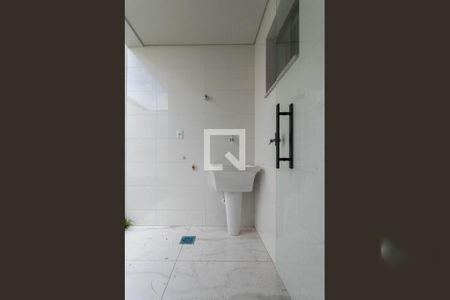 Casa à venda com 3 quartos, 162m² em Floramar, Belo Horizonte