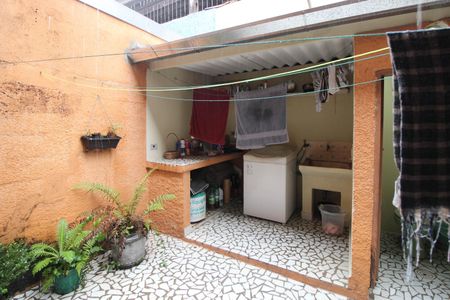 Casa para alugar com 80m², 2 quartos e 1 vaga Casa para alugar com 80m², 2 quartos e 1 vagaÁrea de Serviço