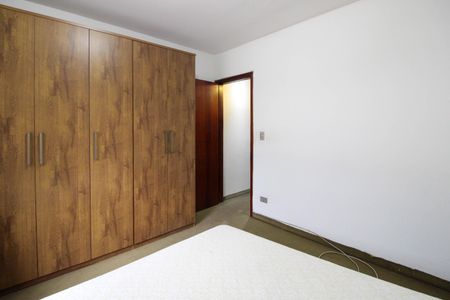Casa para alugar com 80m², 2 quartos e 1 vaga Casa para alugar com 80m², 2 quartos e 1 vagaQuarto 1