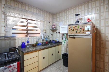 Casa para alugar com 80m², 2 quartos e 1 vaga Casa para alugar com 80m², 2 quartos e 1 vagaCozinha