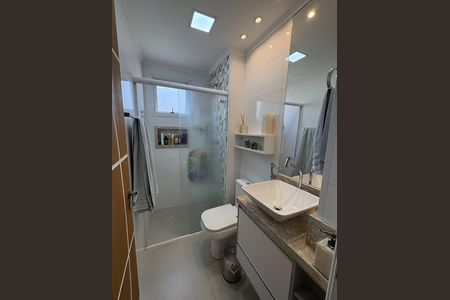 Banheiro  de apartamento à venda com 2 quartos, 54m² em Vila Dom Pedro II, São Paulo