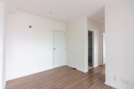 Sala  de apartamento para alugar com 2 quartos, 50m² em Vila Osasco, Osasco