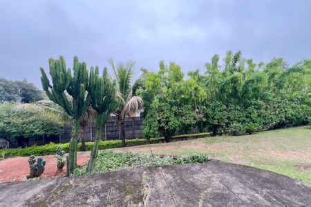 Casa para alugar com 800m², 3 quartos e 4 vagas