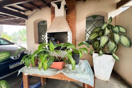 Casa para alugar com 800m², 3 quartos e 4 vagas