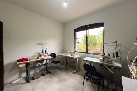 Casa para alugar com 800m², 3 quartos e 4 vagas