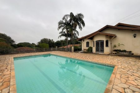 Casa para alugar com 800m², 3 quartos e 4 vagas
