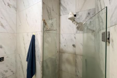 Casa para alugar com 800m², 3 quartos e 4 vagas
