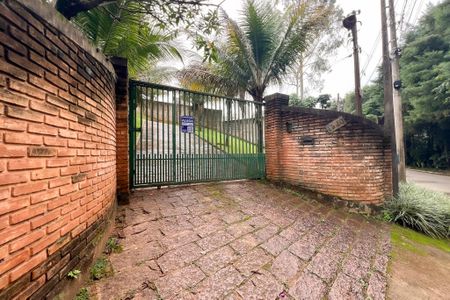 Casa para alugar com 800m², 3 quartos e 4 vagas