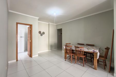 Apartamento para alugar com 87m², 2 quartos e 2 vagasSala