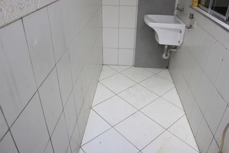 Casa para alugar com 80m², 2 quartos e sem vagaLavanderia
