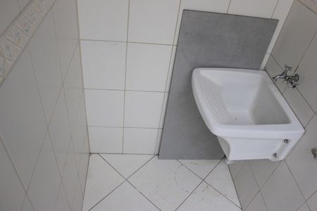Casa para alugar com 80m², 2 quartos e sem vagaLavanderia
