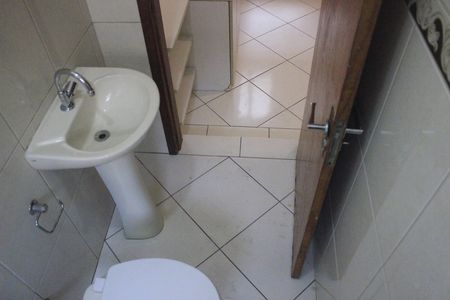 Casa para alugar com 80m², 2 quartos e sem vagaBanheiro da Suíte