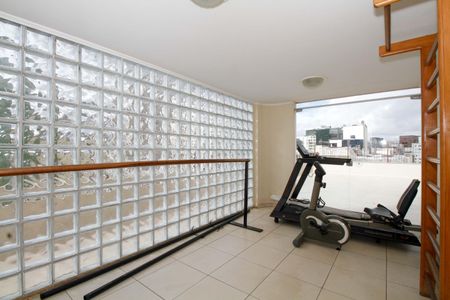 Apartamento à venda com 298m², 3 quartos e 3 vagasÁrea Comum - Academia