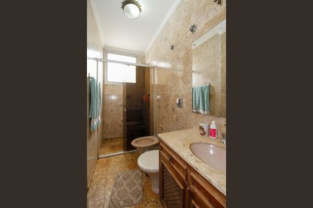 Apartamento à venda com 298m², 3 quartos e 3 vagasBanheiro da Suíte 2