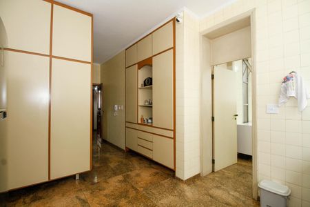 Apartamento à venda com 298m², 3 quartos e 3 vagasCozinha