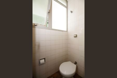 Apartamento à venda com 298m², 3 quartos e 3 vagasBanheiro de Serviço