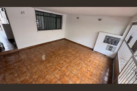 Foto 04 de casa à venda com 3 quartos, 110m² em Pestana, Osasco