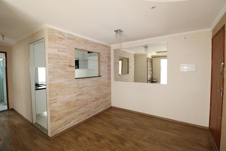 Sala de apartamento para alugar com 2 quartos, 53m² em Cidade Líder, São Paulo