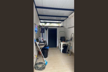 Casa de condomínio para alugar com 260m², 4 quartos e 4 vagas