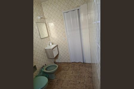 Apartamento à venda com 62m², 2 quartos e sem vaga Apartamento à venda com 62m², 2 quartos e sem vagaBanheiro
