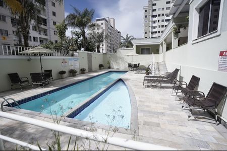 Apartamento para alugar com 60m², 2 quartos e 1 vaga