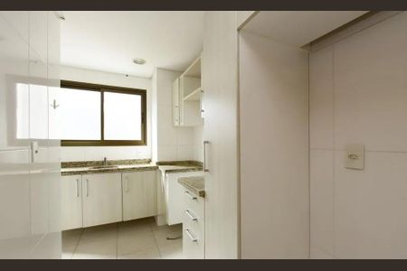 Apartamento para alugar com 55m², 2 quartos e 1 vaga Apartamento para alugar com 55m², 2 quartos e 1 vagaCozinha