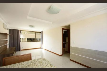 Apartamento para alugar com 55m², 2 quartos e 1 vaga Apartamento para alugar com 55m², 2 quartos e 1 vagaSala