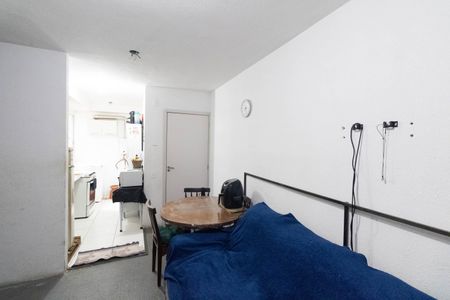 Sala de apartamento para alugar com 2 quartos, 41m² em Santa Cruz, Rio de Janeiro