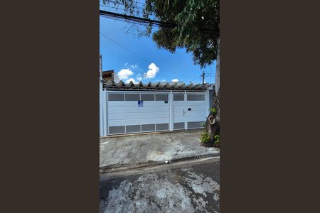 Casa à venda com 169m², 3 quartos e 3 vagas