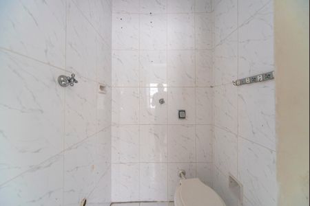 Apartamento para alugar com 80m², 2 quartos e sem vaga Apartamento para alugar com 80m², 2 quartos e sem vagaBanheiro de serviço