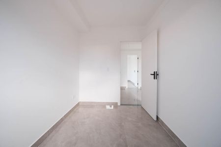 Apartamento para alugar com 37m², 2 quartos e 1 vagaQuarto 1