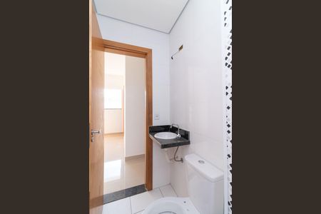 Apartamento à venda com 35m², 2 quartos e sem vaga Apartamento à venda com 35m², 2 quartos e sem vagaBanheiro