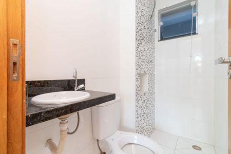 Apartamento à venda com 35m², 2 quartos e sem vaga Apartamento à venda com 35m², 2 quartos e sem vagaBanheiro