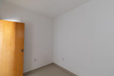 Casa à venda com 40m², 1 quarto e 1 vagaQuarto 2