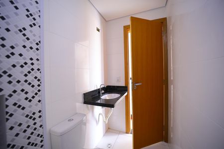 Apartamento à venda com 40m², 2 quartos e sem vagaBanheiro