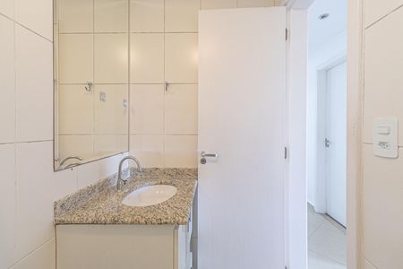 Apartamento para alugar com 70m², 3 quartos e 2 vagas Apartamento para alugar com 70m², 3 quartos e 2 vagasBanheiro