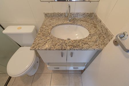 Apartamento para alugar com 70m², 3 quartos e 2 vagas Apartamento para alugar com 70m², 3 quartos e 2 vagasBanheiro
