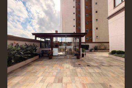 Apartamento para alugar com 70m², 3 quartos e 2 vagas Apartamento para alugar com 70m², 3 quartos e 2 vagasÁrea comum - Churrasqueira