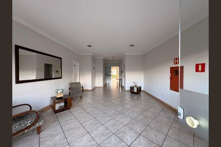 Apartamento para alugar com 70m², 3 quartos e 2 vagas Apartamento para alugar com 70m², 3 quartos e 2 vagasHall de entrada