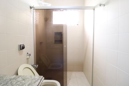 Casa para alugar com 294m², 4 quartos e 2 vagasBanheiro da Suíte