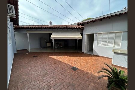 Casa para alugar com 294m², 4 quartos e 2 vagas